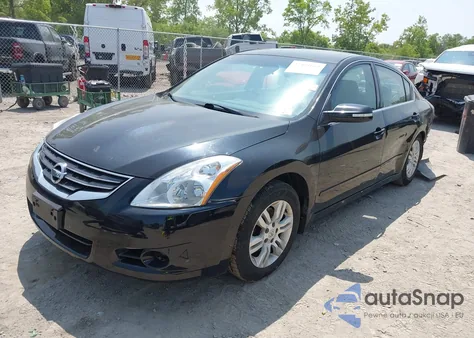 2010 Nissan Altima 2.5 S z USA, uszkodzony, nr VIN 1N4AL2AP2AC137899